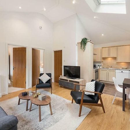 Beautiful West London House Villa Kültér fotó
